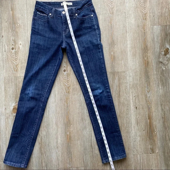 LEVI’S | Mid Rise Skinny Jeans - Picture 7 of 11